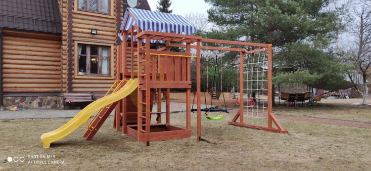 Wooden playground Hit 3