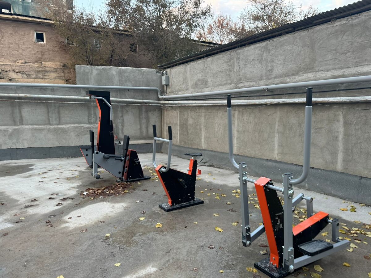 Կռունկ բնակելի համալիրի խաղահրապարակը և մարզահրապարակը