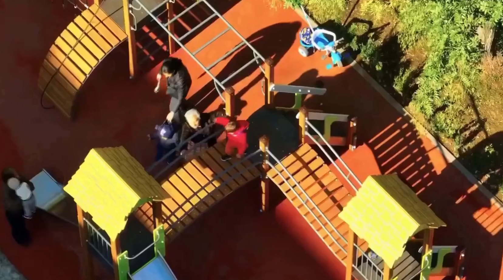 Մերգելյանի այգու խաղահրապարակը