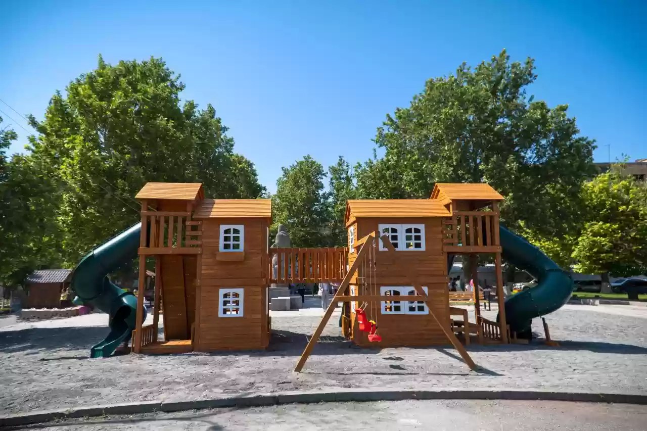 Կիրովի այգու խաղահրապարակը