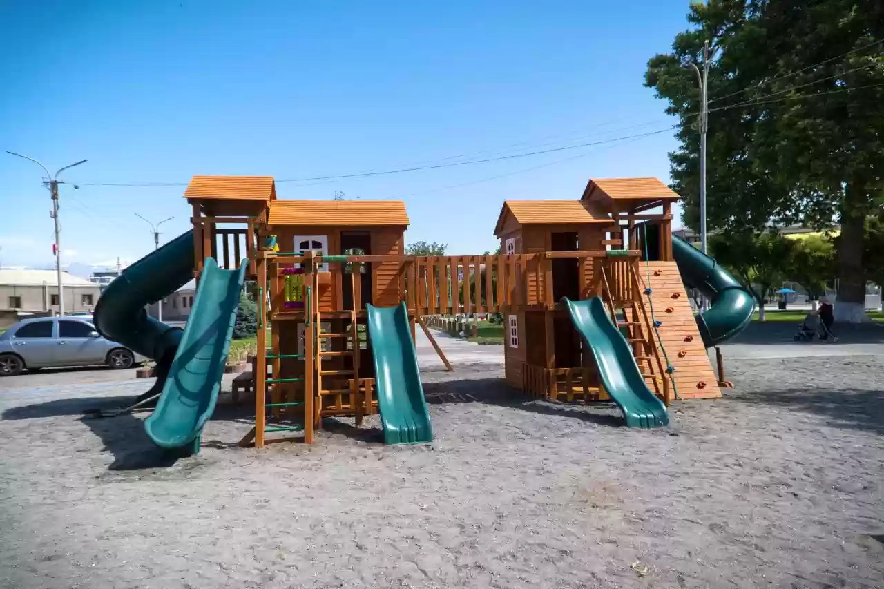 Կիրովի այգու խաղահրապարակը