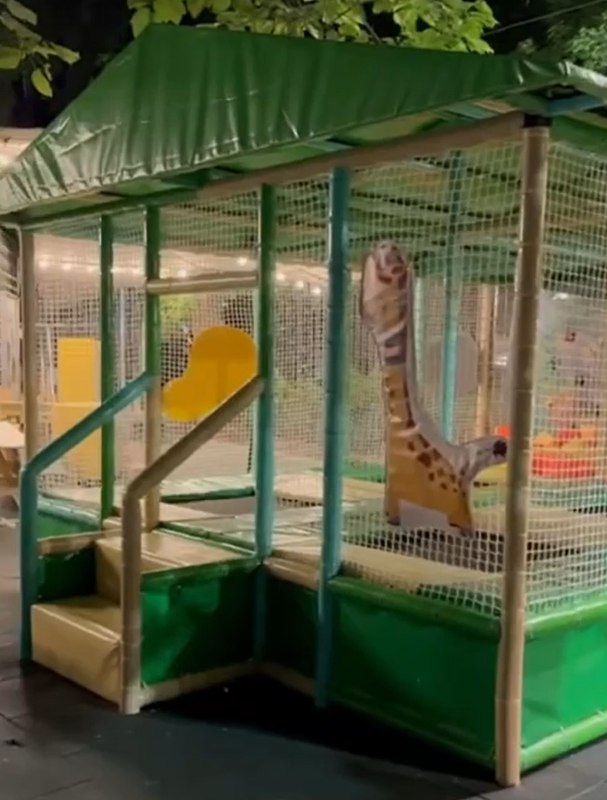 Օքսիջեն ռեստորան և սրճարան՝ մանկական լաբիրինթ