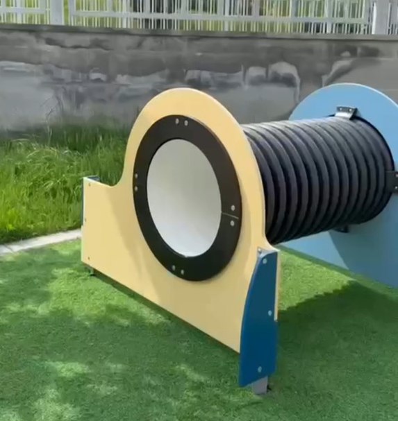 Գազպրոմ արմենիա մանկապարտեզի խաղահրապարակը