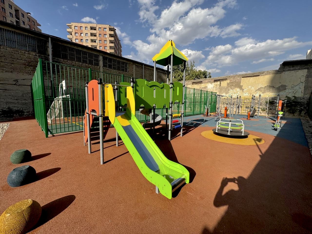 Park Avenue համալիրի խաղահրապարակը