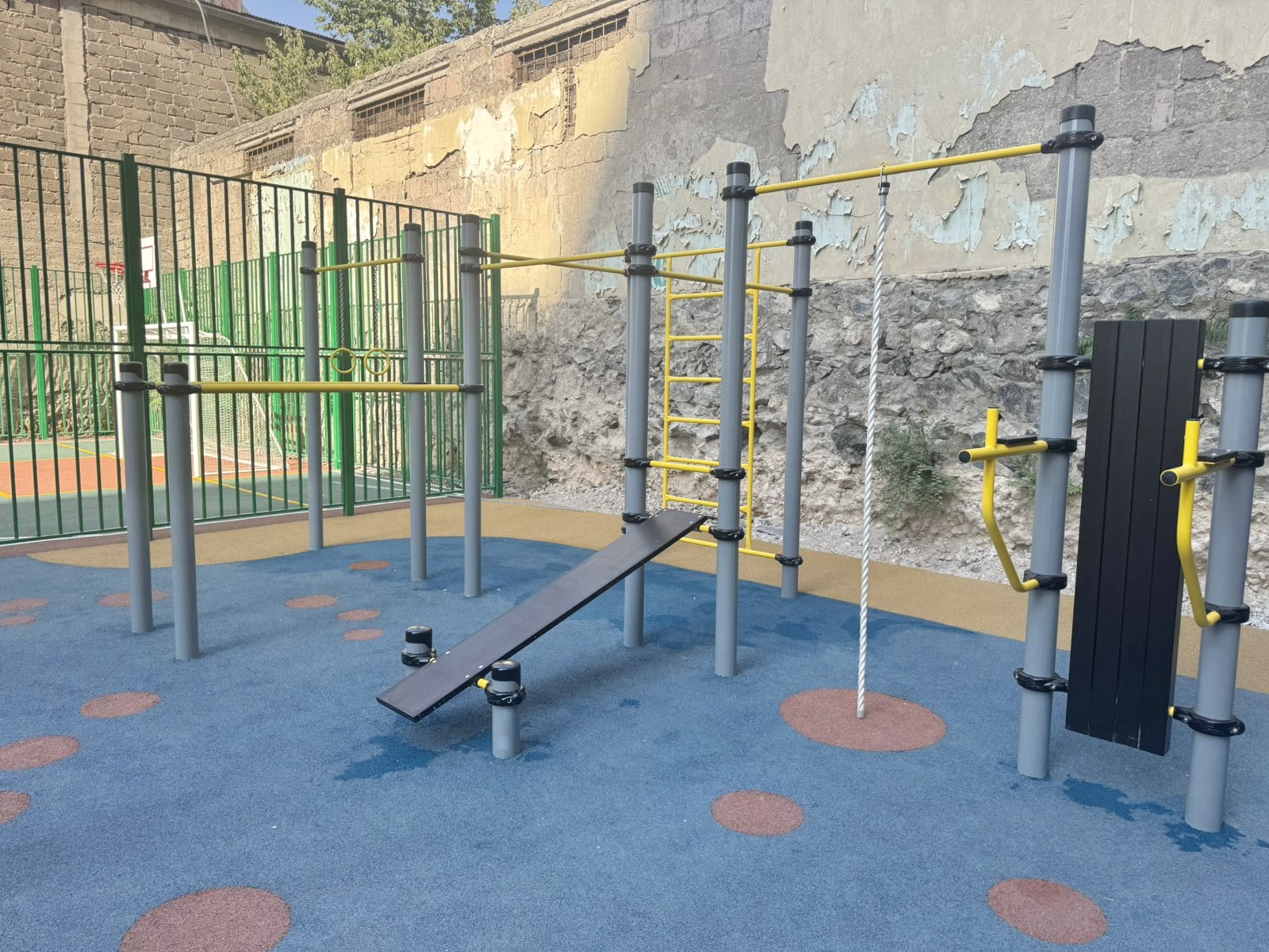 Park Avenue համալիրի խաղահրապարակը