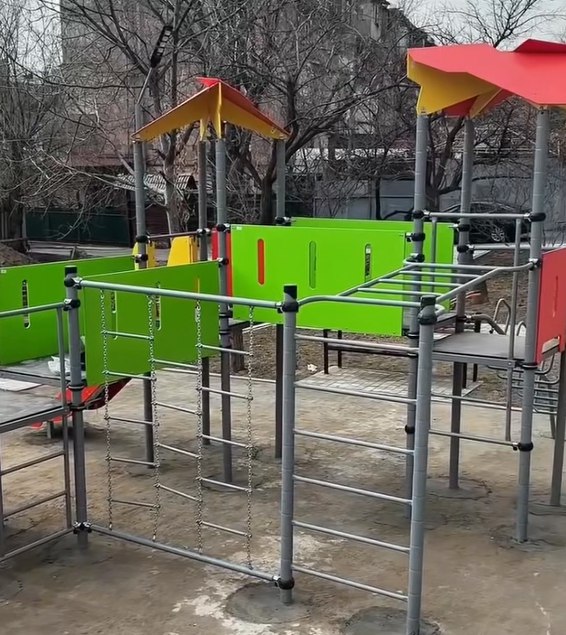 Մարգարյան 1/5 հասցեի խաղահրապարակը