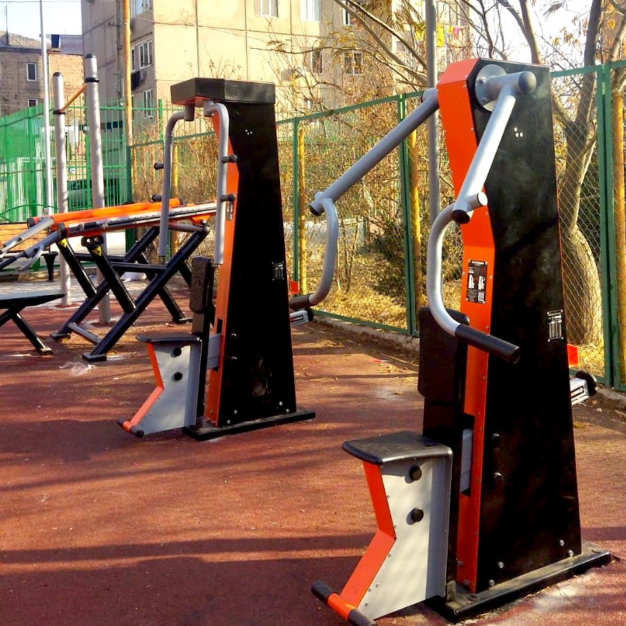 Խաղասարքեր և մարզասարքեր Շենգավիթ վարչական շրջանում