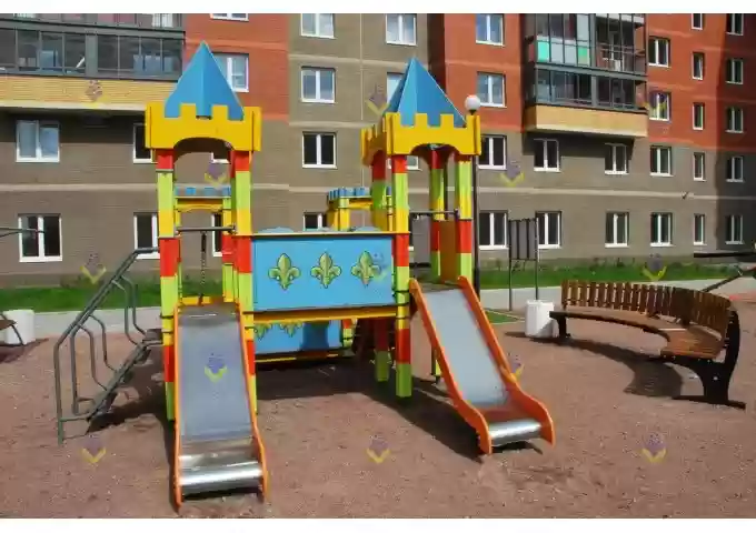 Մետաղական խաղահրապարակ  