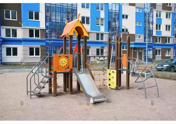 Մետաղական խաղահրապարակ  