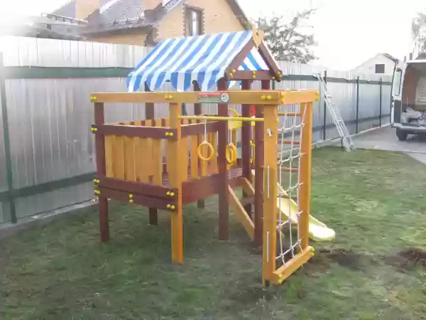 Փայտյա խաղահրապարակ Baby Play 1