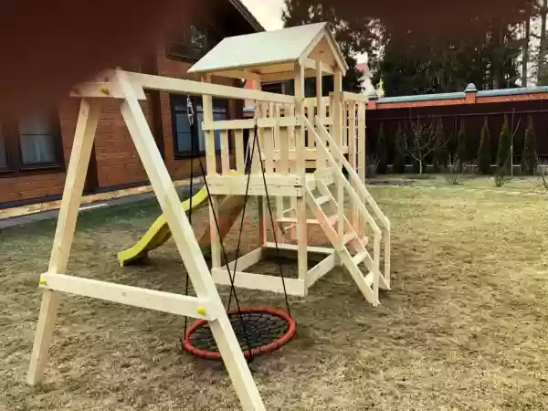 Փայտյա խաղահրապարակ Master 3 ճոճանակով