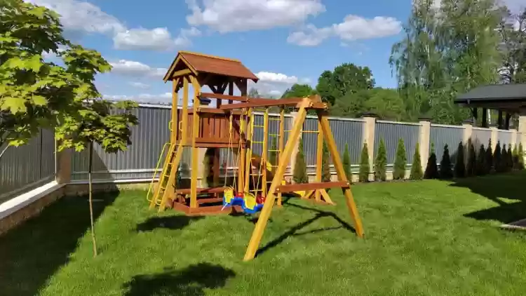 Փայտյա խաղահրապարակ  6